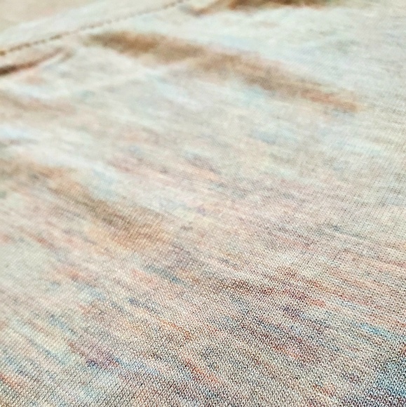 NWT Lularoe Christy T - Picture 2 of 4